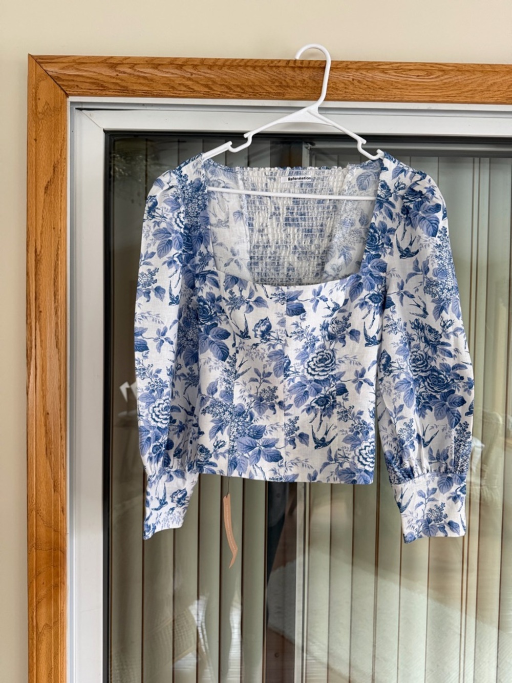 NWT Reformation Blue & White Toile Print Square-Neck Linen Top